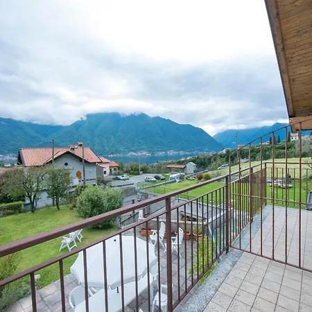Sleeps 9 Holiday home
